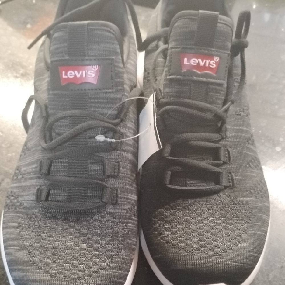 Levi's Black and Gray Men's Sneakers